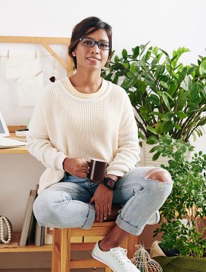 lovely-woman-in-her-home-office-337JA3Y.jpg